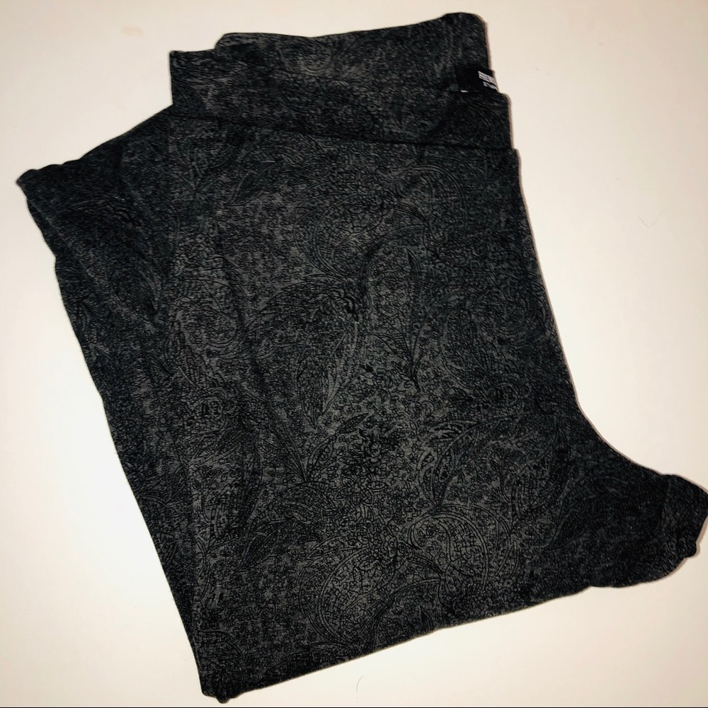 S Premise Pattern Leggings